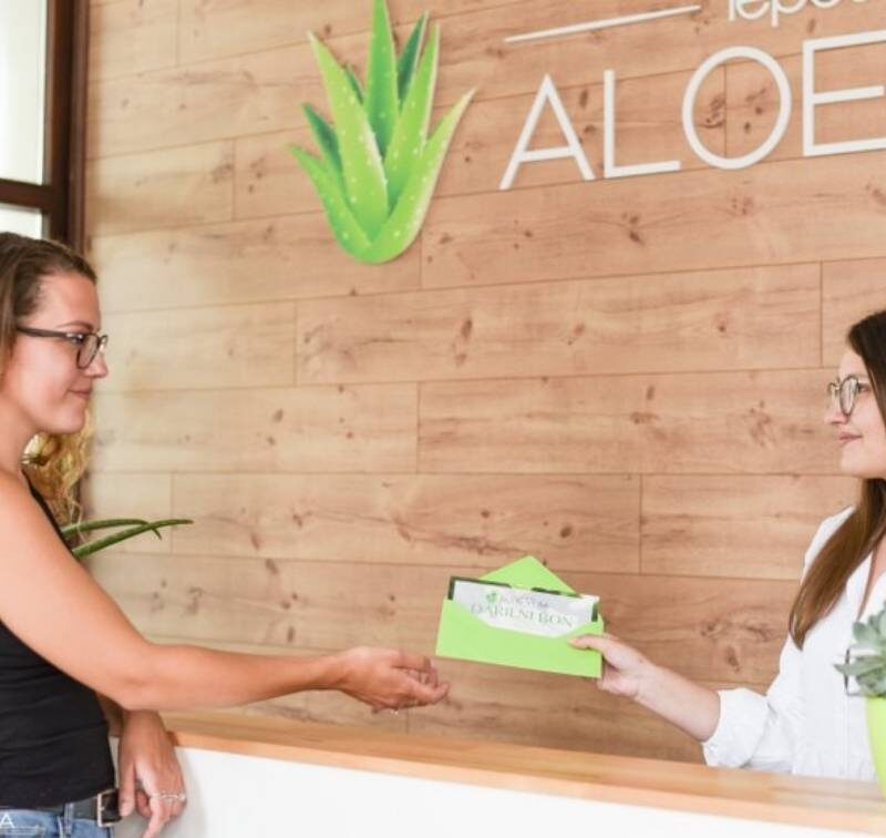 Darilni bon v denarni vrednosti Lepotni center Aloe Vera Ljubljana