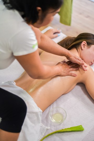 Klasična masaža Ljubljana Lepotni center Aloe Vera