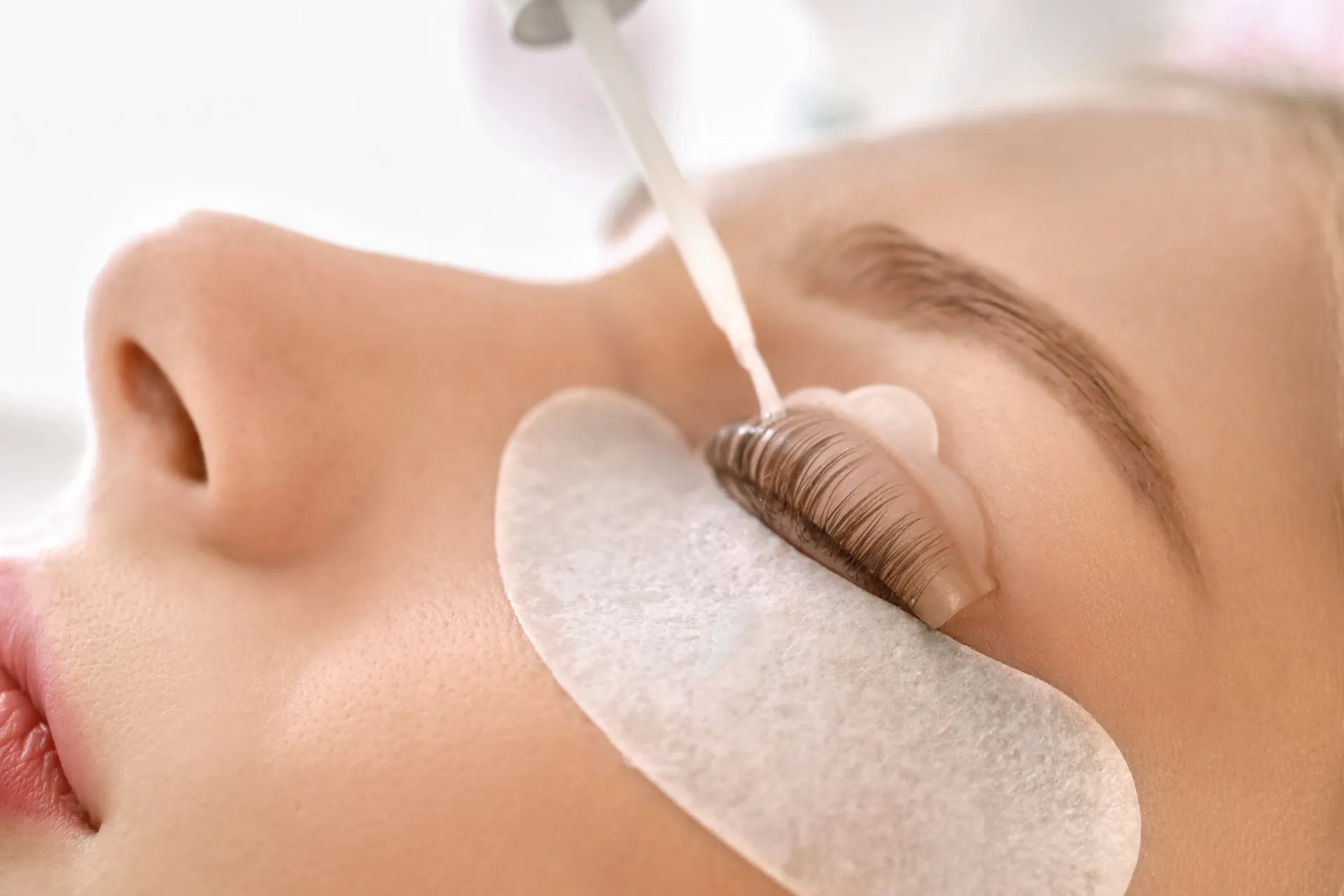 Lash Lift Keratinsko vihanje trepalnic Ljubljana Lepotni center Aloe Vera
